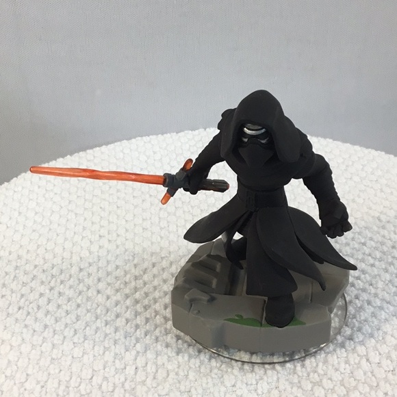 💫🪐🌏DISNEY INFINITY 3.0 KYLO REN CHARACTER🌏🪐💫 - Picture 3 of 3